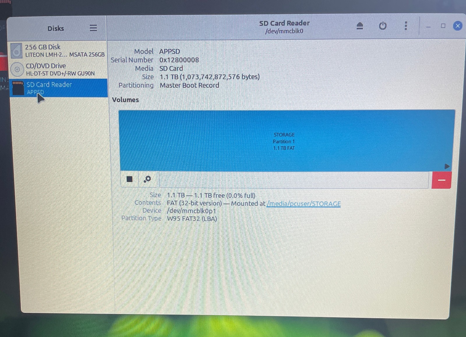 DELL INSPIRON 15-3537 Laptop 15″ *TOUCH* i3 256gb+1tb Linux Mint 22.3-extras-7