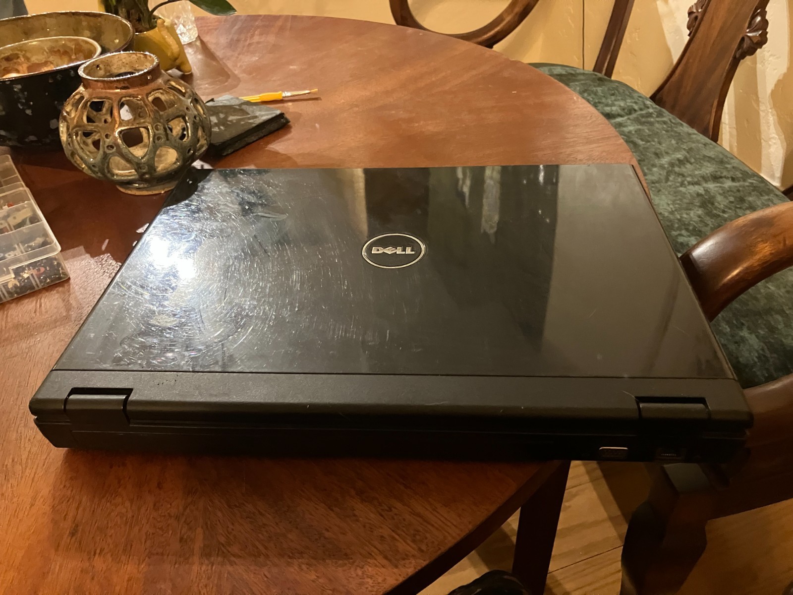 Dell Vostro 1710 17″ Vintage Laptop C2D 1.8GHz 4GB RAM 120GB SSD Win XP Wifi HD