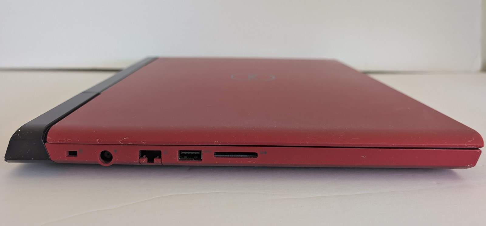 *PLEASE READ* Dell G5 5587 Gaming 15.6in i7-8750H 16GB GTX 1050 Ti NO SSD/NO OS