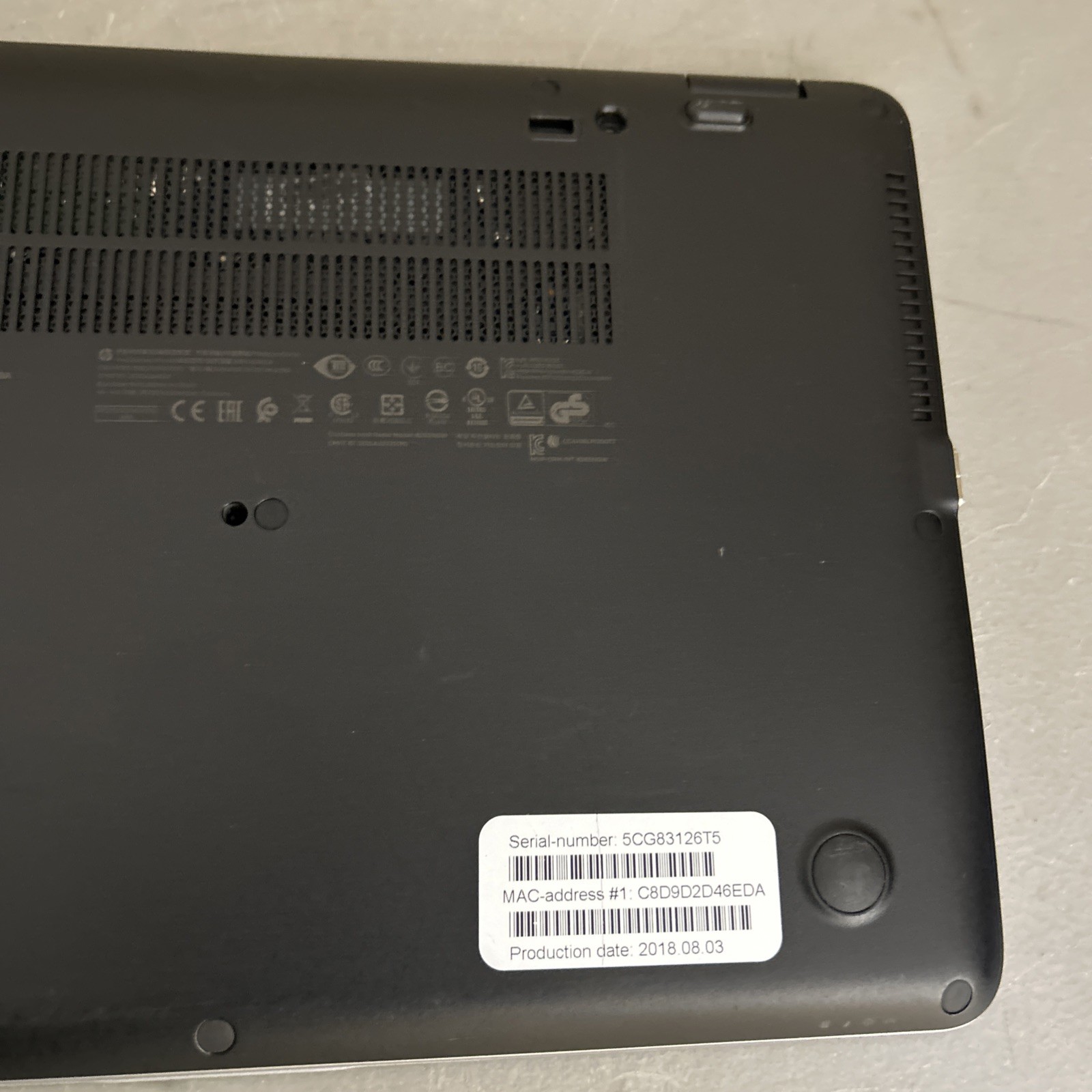 HP EliteBook 840 G4 14″ Core i5 8GB RAM, 256 GB SSD Window 11