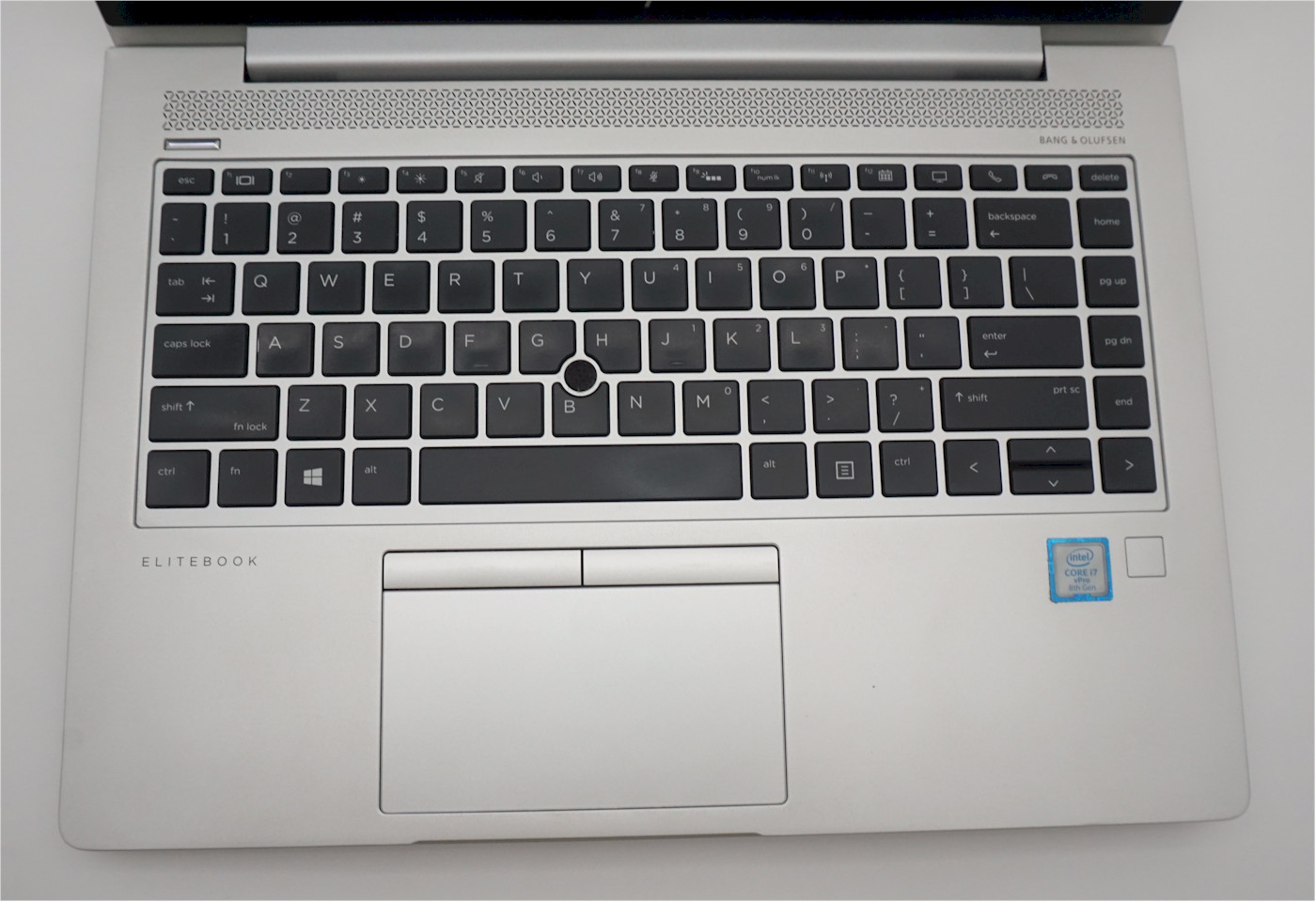 HP EliteBook 840 G5 Laptop 14″ 1080p i7-8650U 16GB 512GB Radeon New Batt – Good