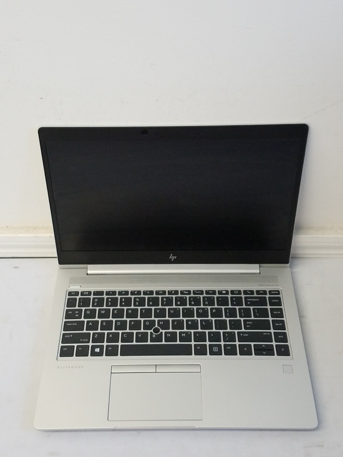 HP EliteBook 745 G5 Laptop – AMD Ryzen 3-2300u – 8GB RAM – 500GB SSD – Win 10