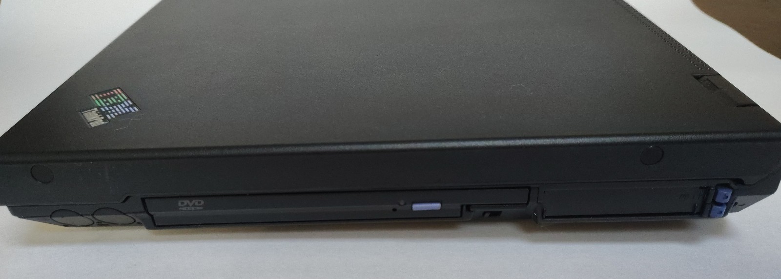 IBM ThinkPad A22m-Intel Pen. III@700MHz 320MB Ram Windows 2000 SP4 W PSU and Bag