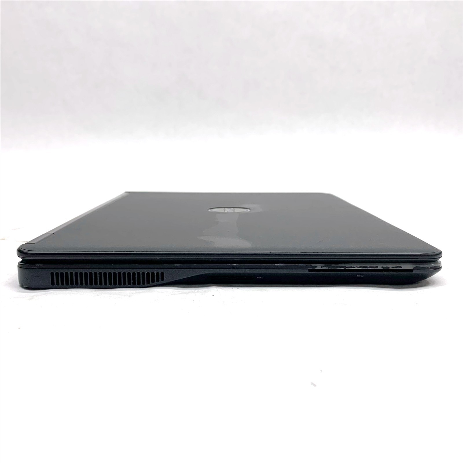 Dell Latitude E7450 14″ FHD Intel Core i5-5300U 2.30GHz 8GB 240GB SSD Windows 10
