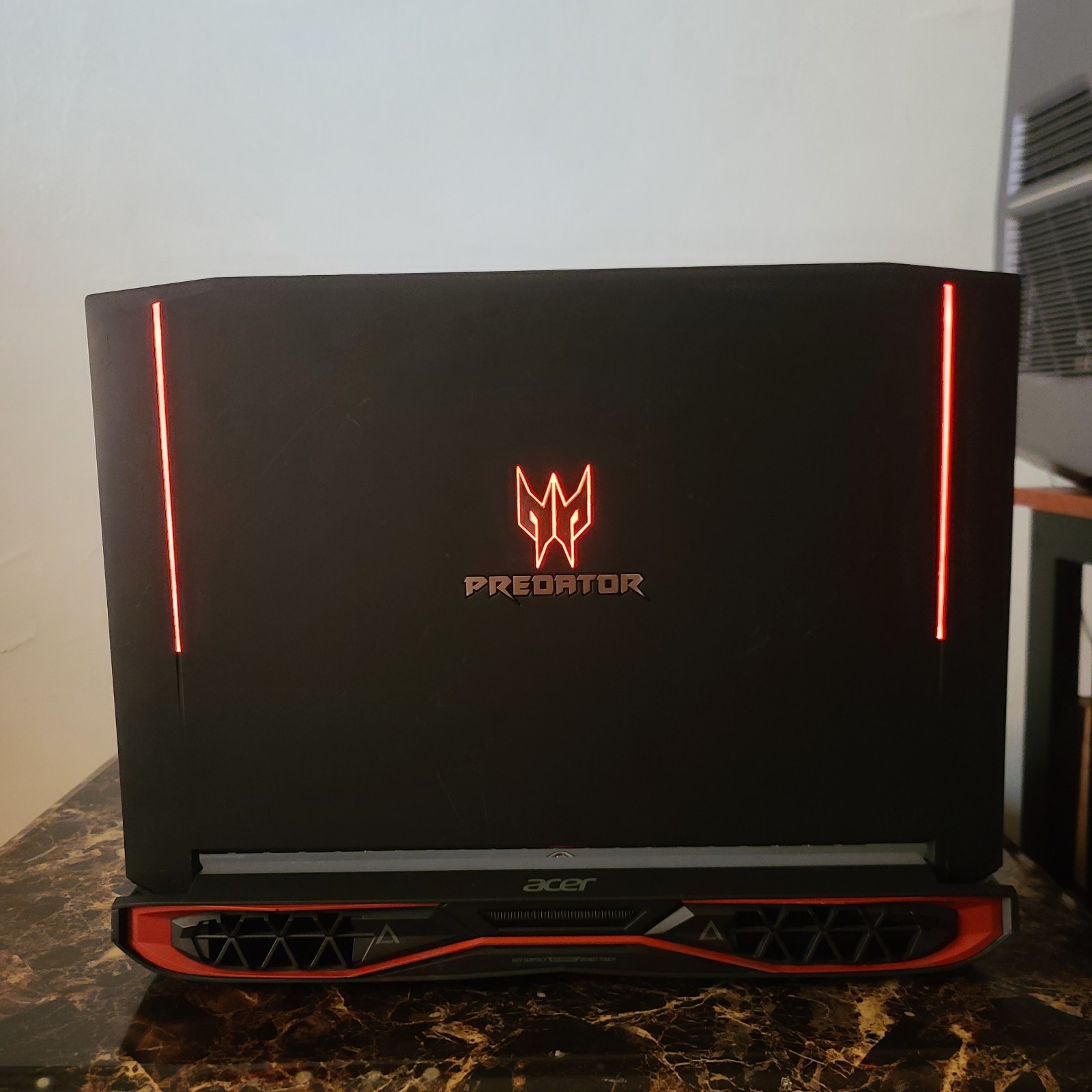 ACER PREDATOR 17 X GAMING LAPTOP CORE i7-7700HQ 16GB RAM GTX 1080 512GB NVMe.