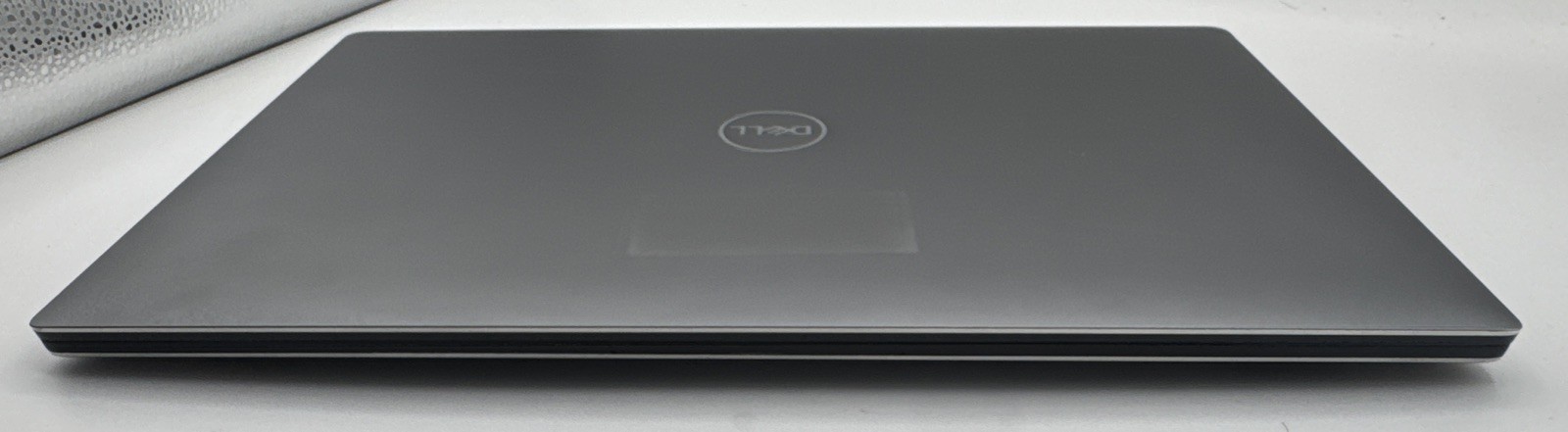 Dell Precision 5540 i9-9980HK 32GB RAM 500GB SSD 15.6” FHD READ!