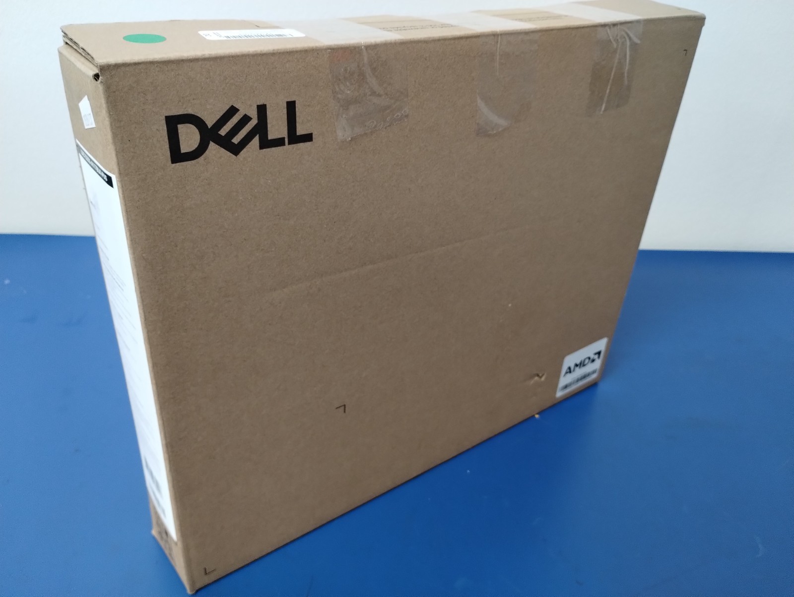 DELL 15 DC15255 G8MK9, AMD Ryzen 7 7730U, 2.00 GHz, 16 GB RAM, 512 GB NVMe SSD