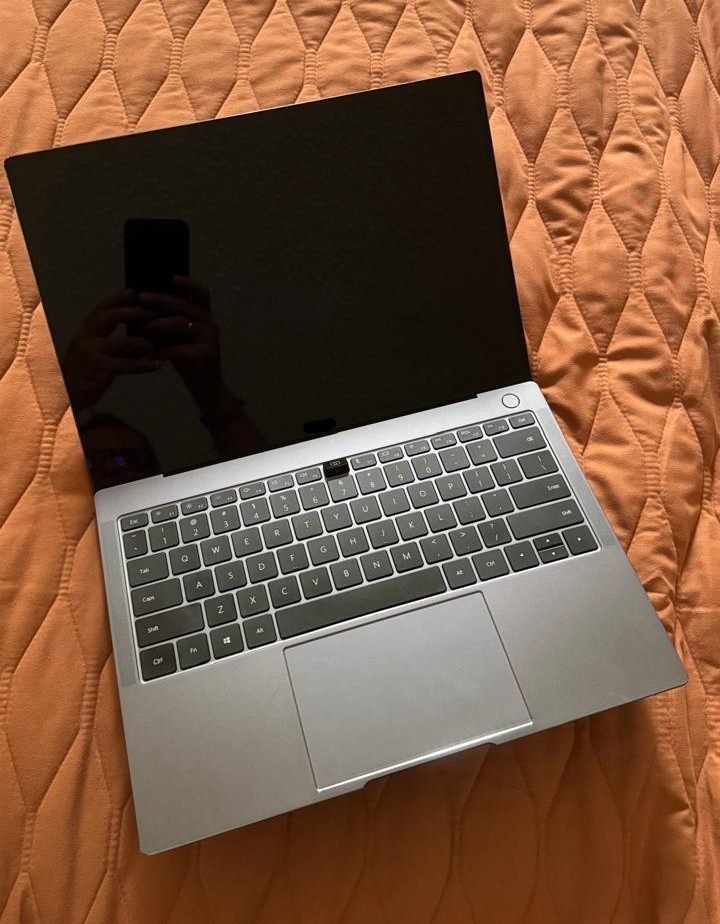 Laptop i7 / 16gb ram 512 ssd / NVIDIA GeForce The Ultimate Windows Ultraportable