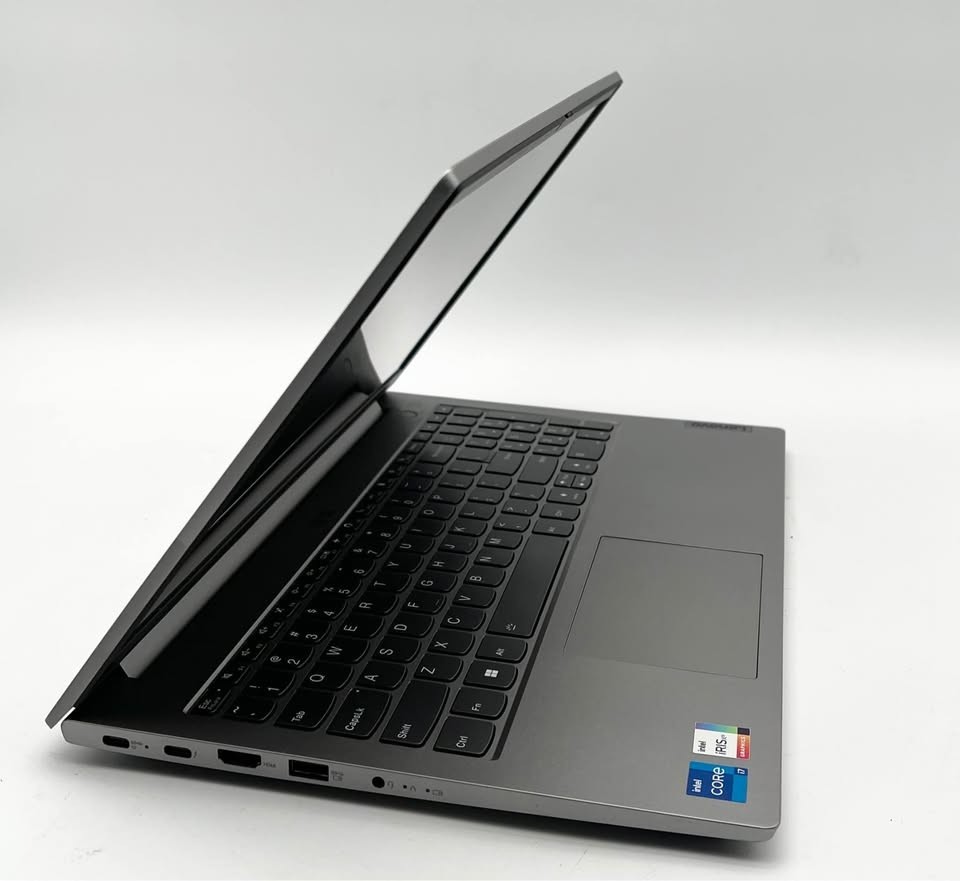Lenovo ThinkBook 15 Gen 2 ITL 15″ TOUCH | i7-1165G7 | 16GB RAM | 512GB SSD | W11