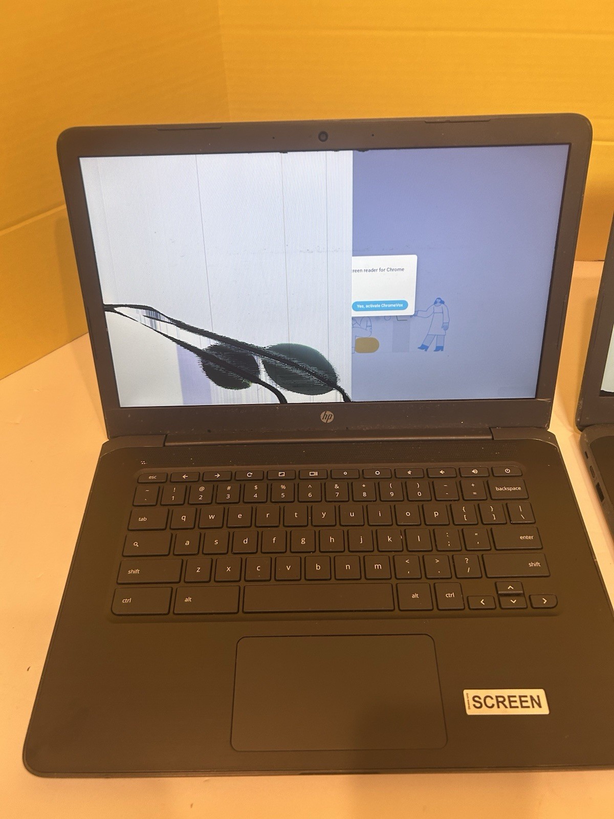 Lot of 2 HP Chromebook 14 G5 14″ For Parts Repair
