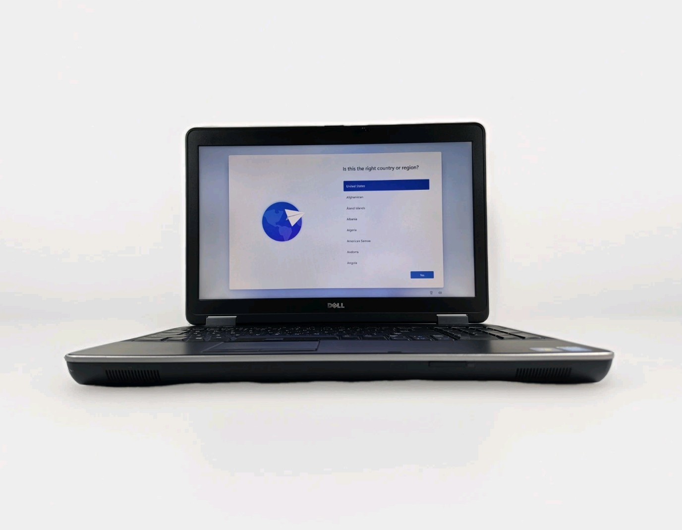 DELL LATITUDE E6540 15.6″ FHD i7-4810MQ@2.80GHz 16GB RAM 256GB SSD WINDOWS 11