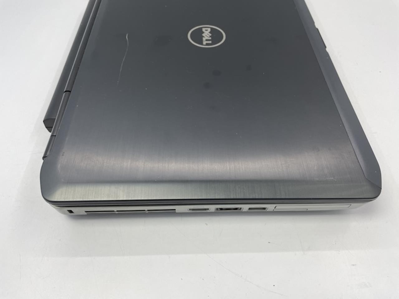 DELL LATITUDE E5530 NON-VPRO Laptop Intel Core i5-3210M 2.50GHZ + 4GB No HD/OS