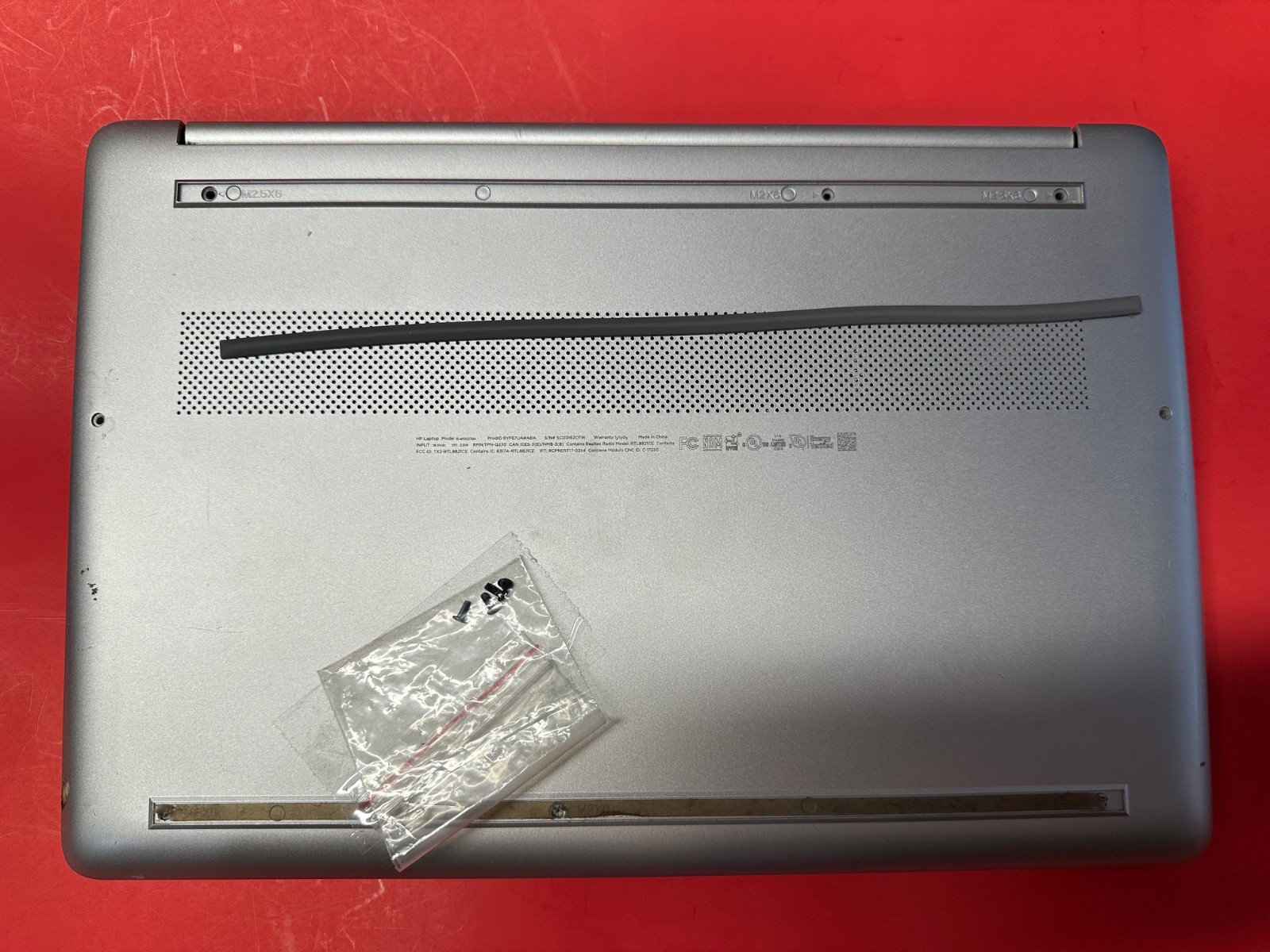 HP Laptop – 15-ef0023dx 15″ HD Touch RYZEN 5 3500U Radeon Vega 8 Webcam *READ*