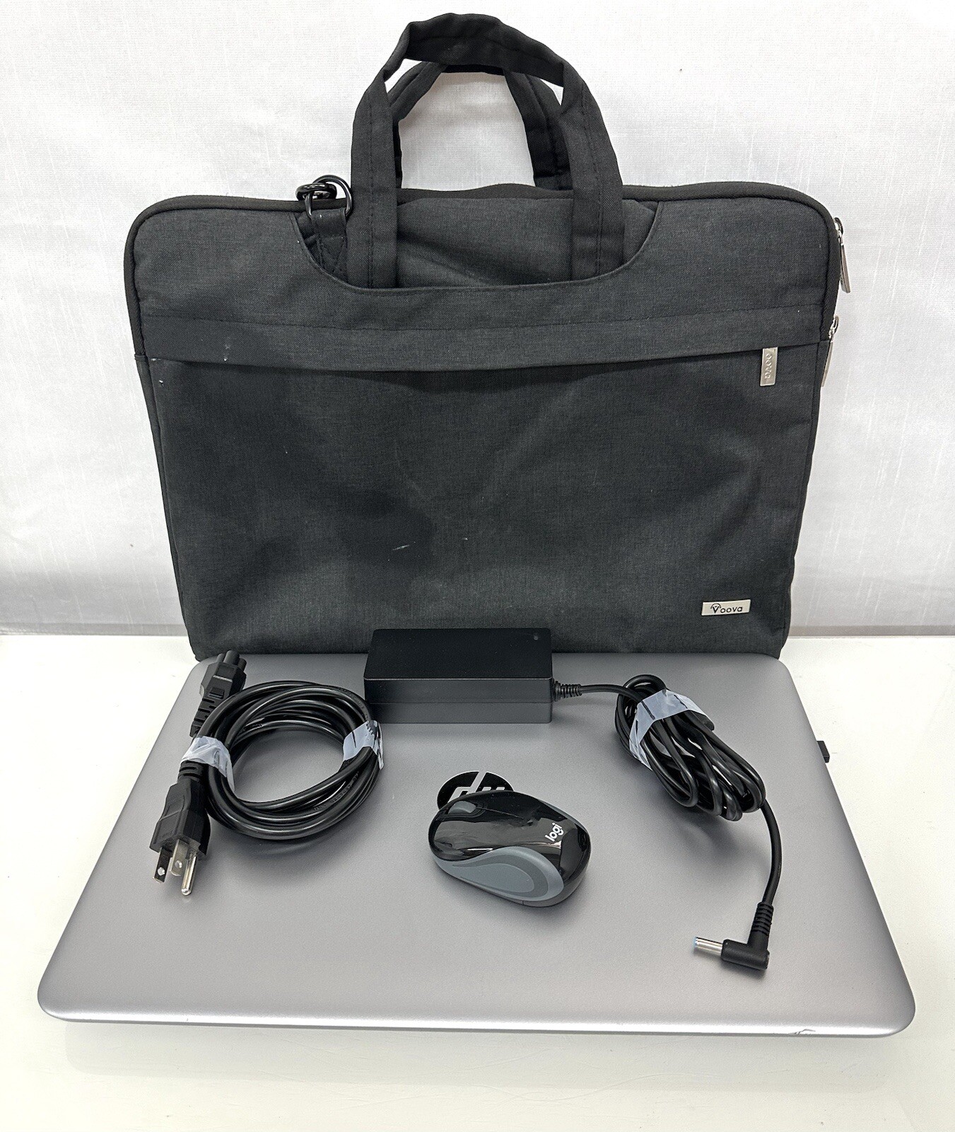 HP ProBook 450 G4 Core i5-7200U @ 2.50GHz 4.00GB RAM 256GB SSD Winsows 10Home