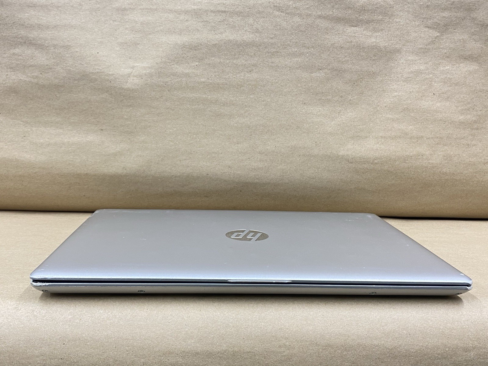 HP 440 G5 – 14″ 1366×768 – i5-8250U – 4GB – 128GB SSD – Win 11 Pro READ