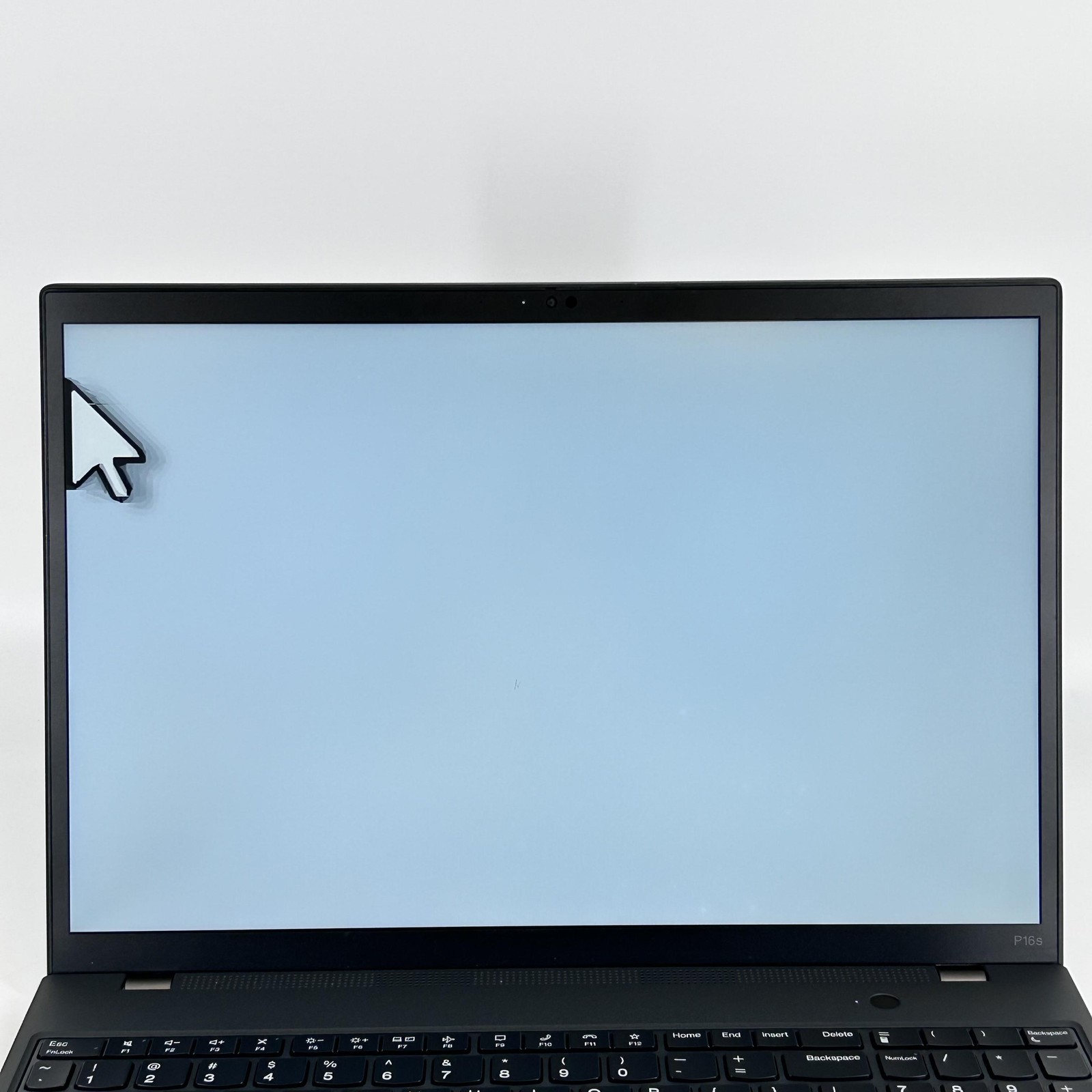 Lenovo ThinkPad P16s Gen 1 FHD+ TOUCH i7-1260P 16GB 512GB SSD T550 – LOOSE HINGE