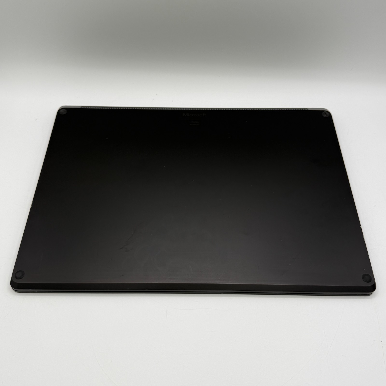 Microsoft Surface Laptop 3 15″ i7-1065G7 16GB 256GB SSD Win11 Pro Black FAIR