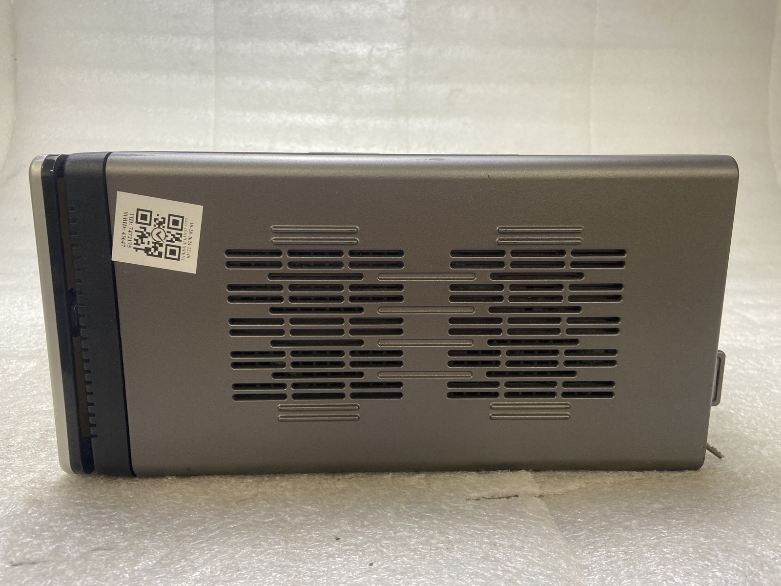 SMART RAID SAPPHIRE I-E350M1 E-350 0GHz 2GB RAM 32GB SSD AMD NO OS Good