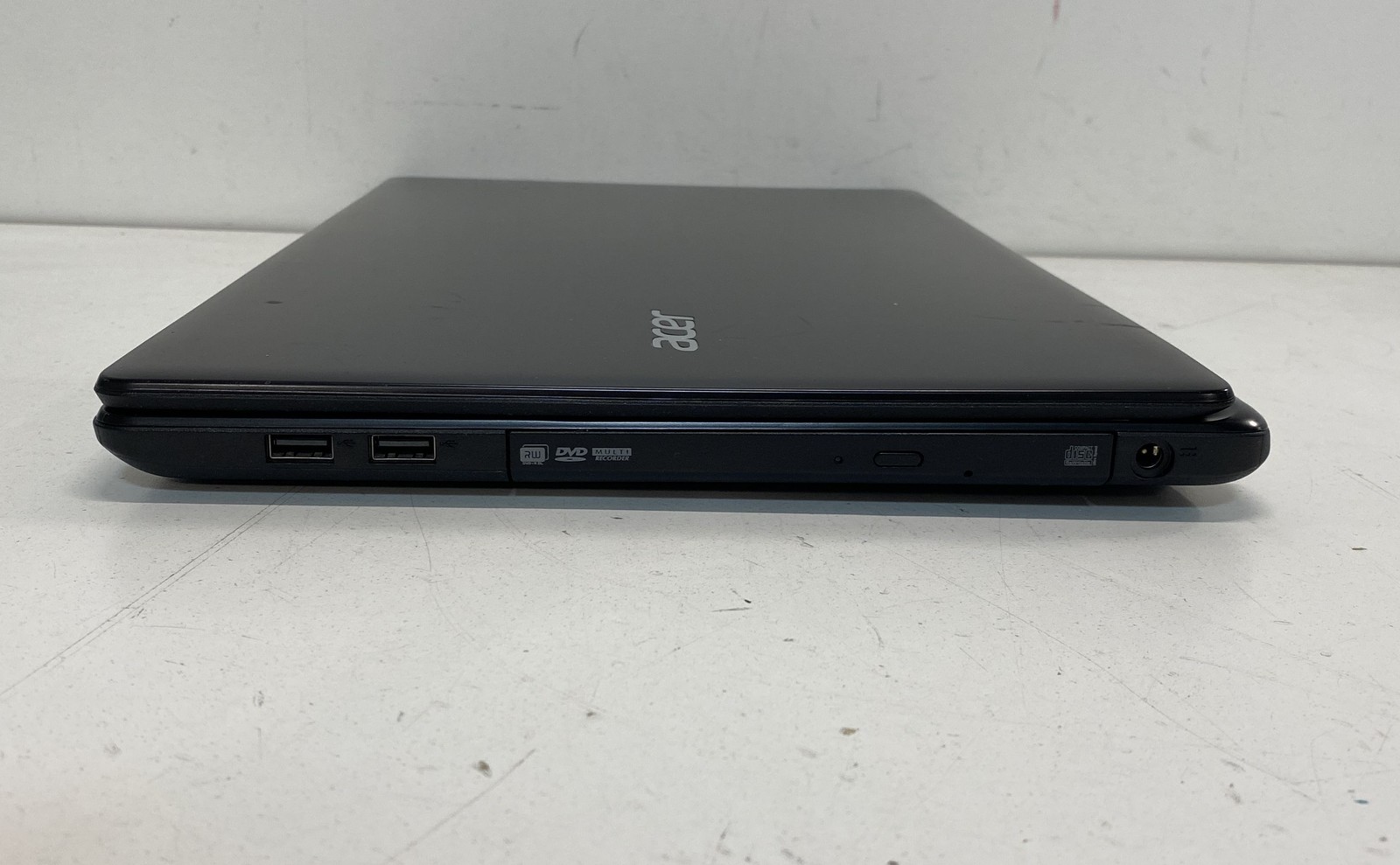 Acer Aspire E5-521 15.6″ Laptop AMD E2 Windows 10 DVD-RW Tested Working