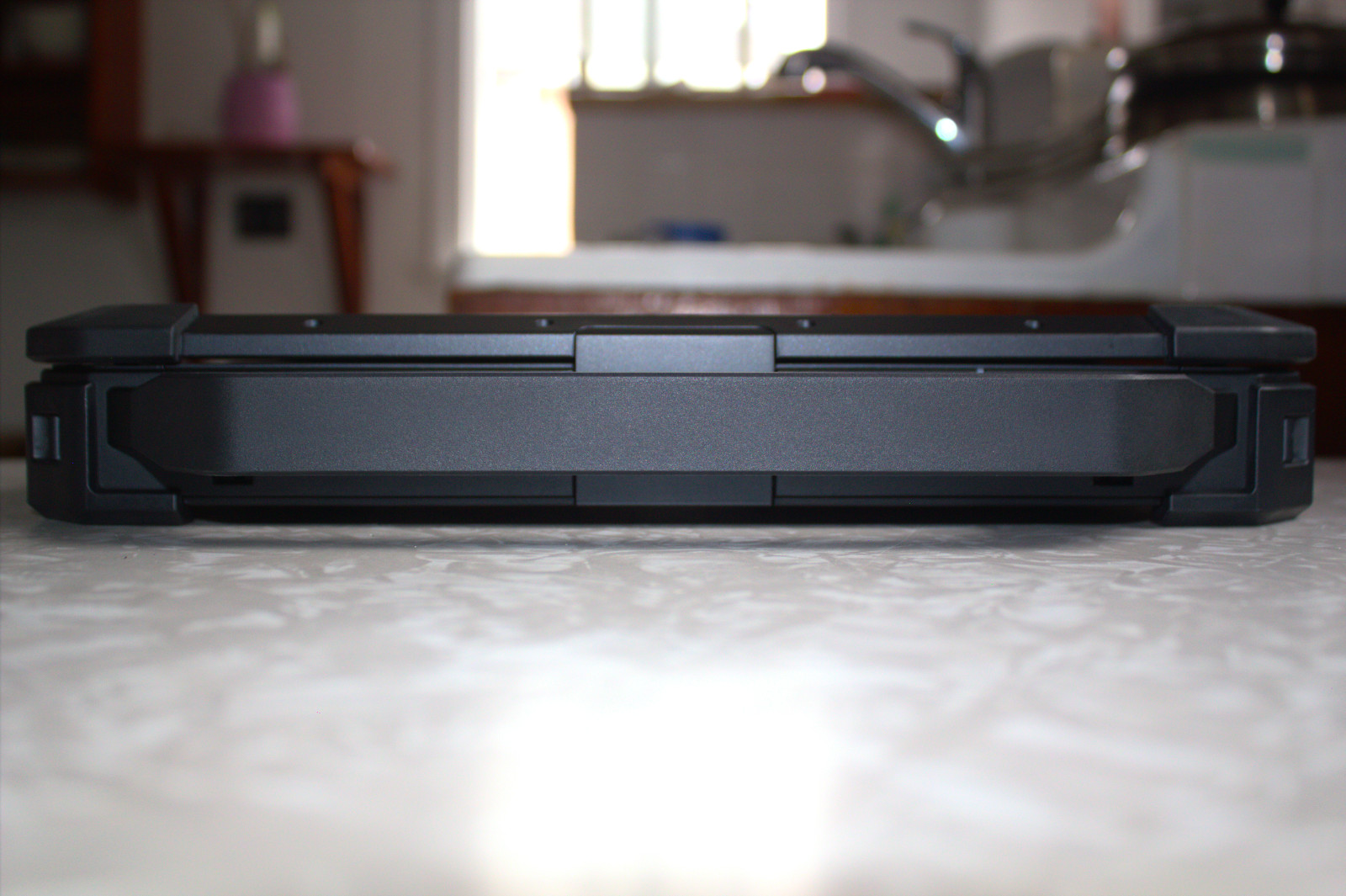 Dell Latitude 7424 Rugged i7-8650U AMD RX540 2TB SSD 64GB RAM Touch Good Cond.