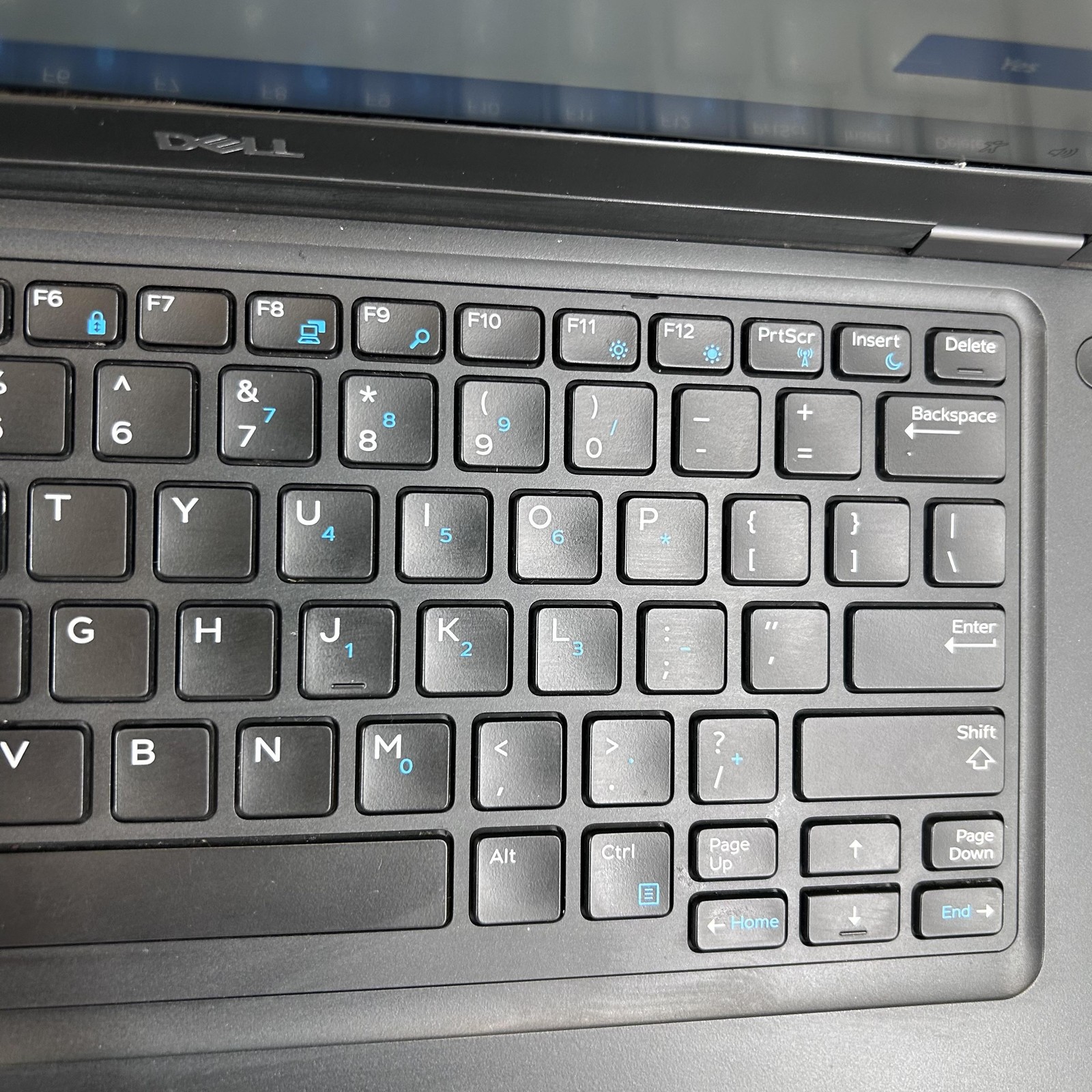 Dell Latitude 5490 14 Black FHD i5-8350U 1.70GHz 8GB 256GB SSD Good WHITE SPOTS
