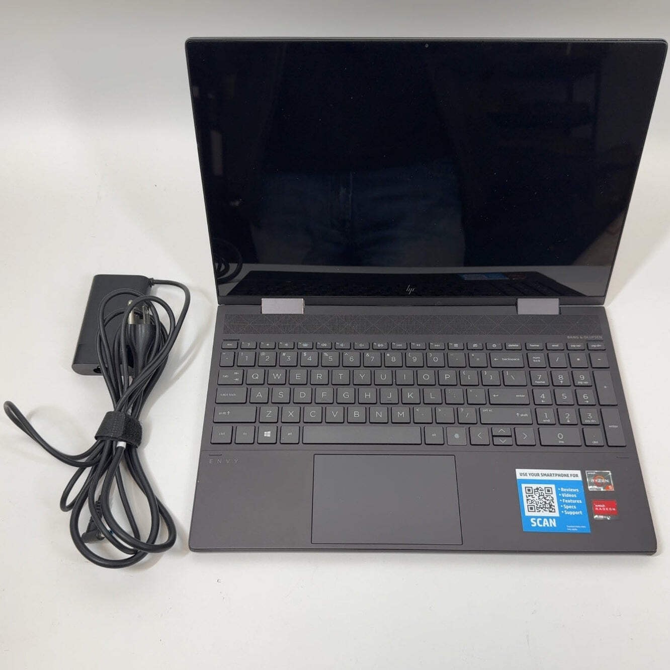 HP Envy x360 15M-EE0013DX 15.6″ Ryzen 5 4500U 2.3GHz 8GB RAM 256GB SSD