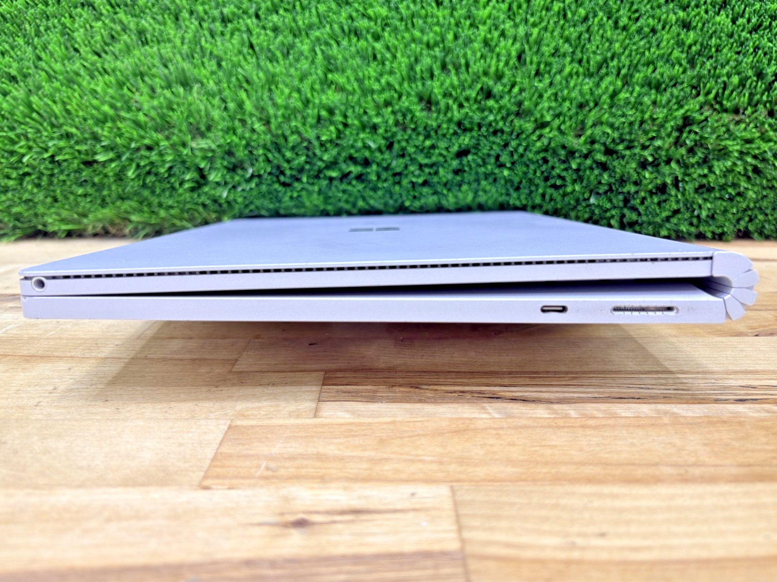 Microsoft Surface Book 2 Intel i7-8th Gen 1.90GHz 16GB RAM 512GB SSD Win 11 Pro*