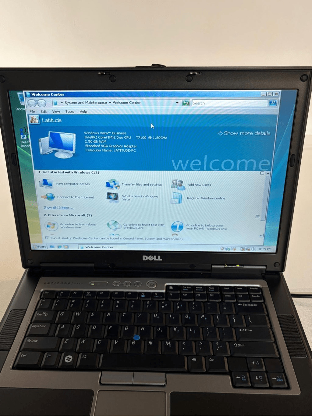Dell Latitude D830 Duo 2.0GHz WinVista Laptop 2.5GB RAM 320GB CD/DVD w/Charger