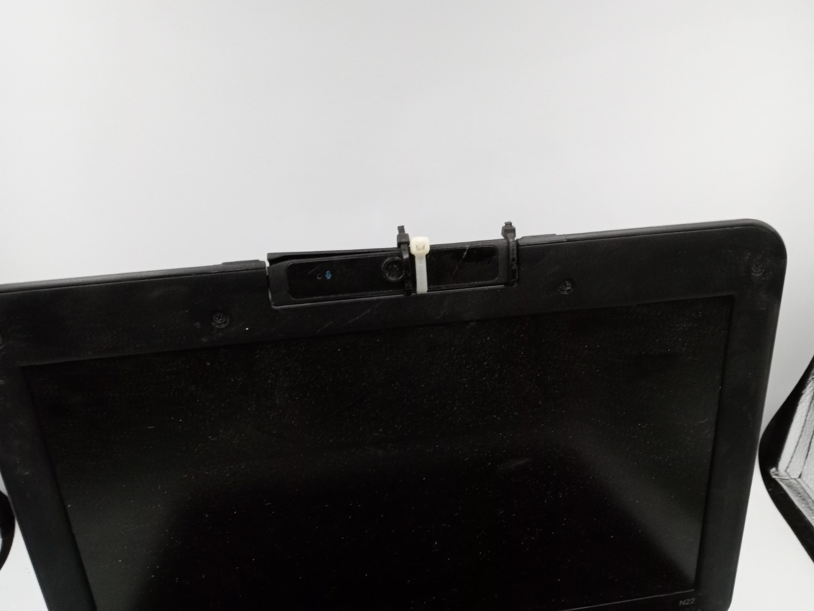 Lot of 8 – Lenovo N22 / N23 Chromebook Laptops – FOR PARTS – VARIOUS ISSUES -RR
