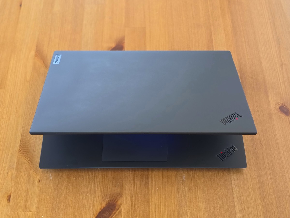 Lenovo ThinkPad P1 Gen 4 i7-11850H 32GB 16″ 2560×1600 NVIDIA RTX 3080 1TB SSD