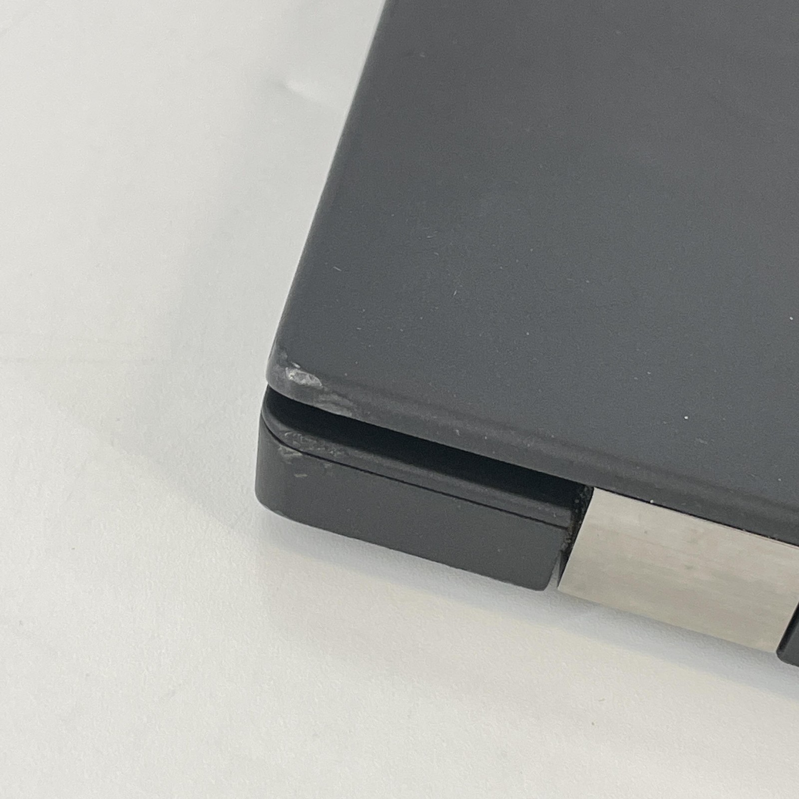 Lenovo ThinkPad P15s Gen 1 FHD i7-10610U 16GB 512GB SSD Quadro P520 Damaged LCD