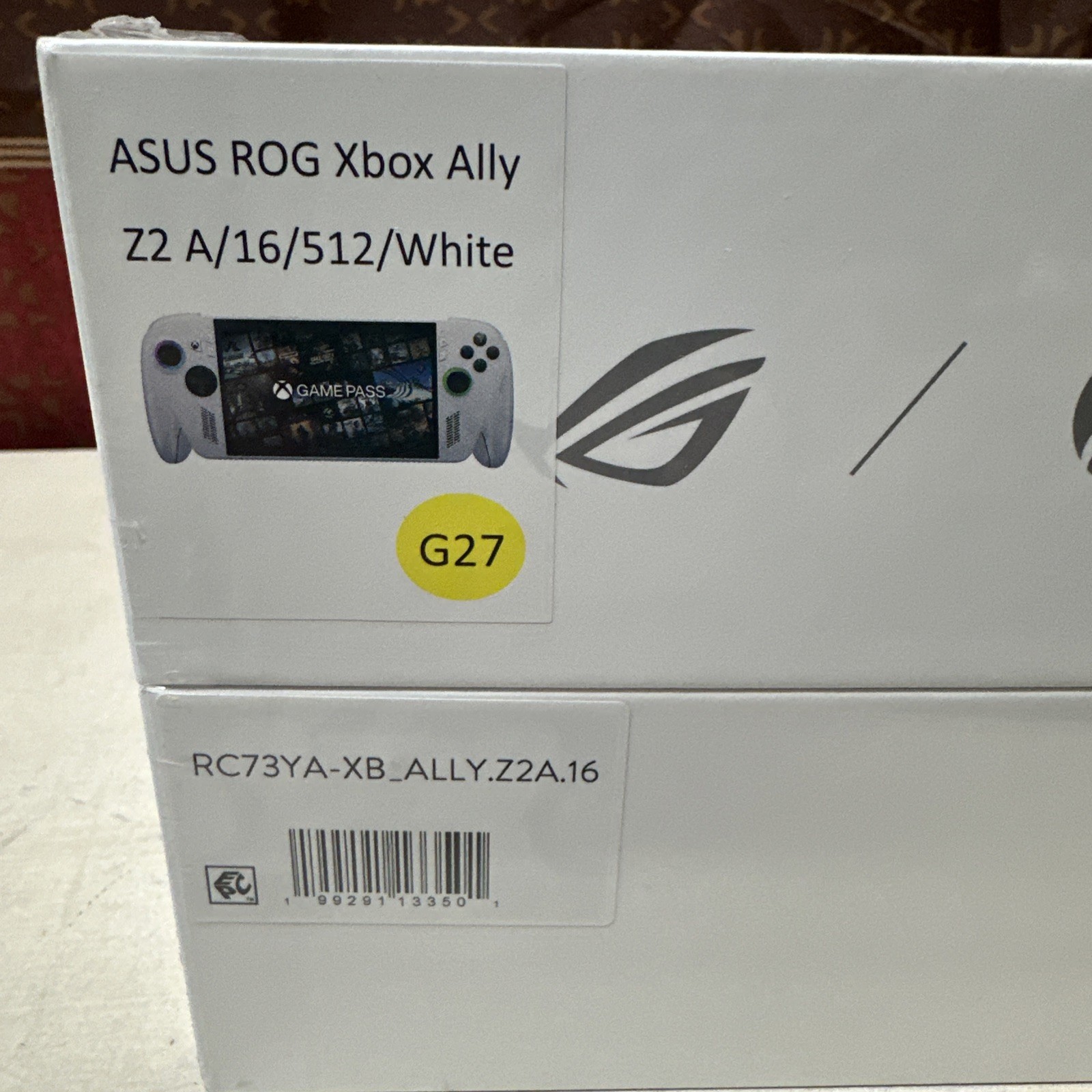 ASUS ROG XBOX Ally 7″ 120Hz Touchscreen Ryzen Z2 A 16GB RAM 512GB SSD