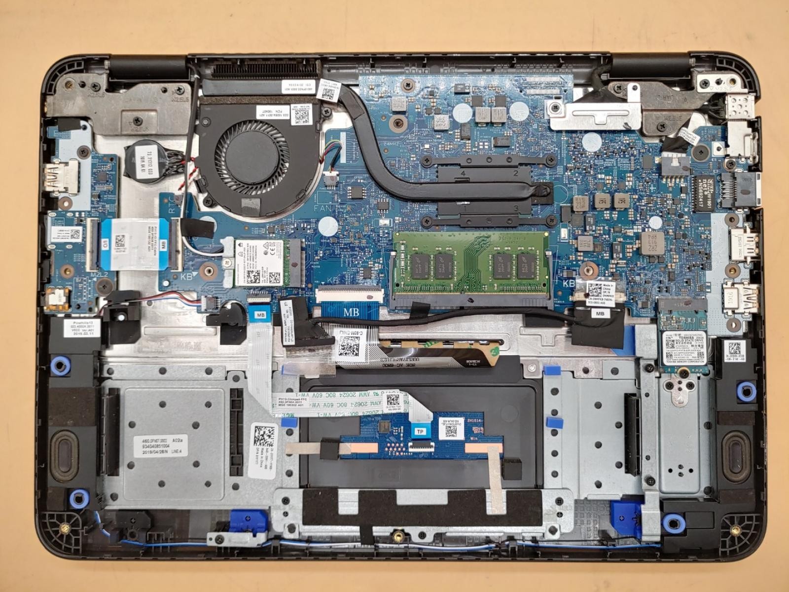 Dell Latitude 3300 13.3″ Intel i5-8250U 8GB 256GB SSD Win11Pro **NO BATT/NO AC**
