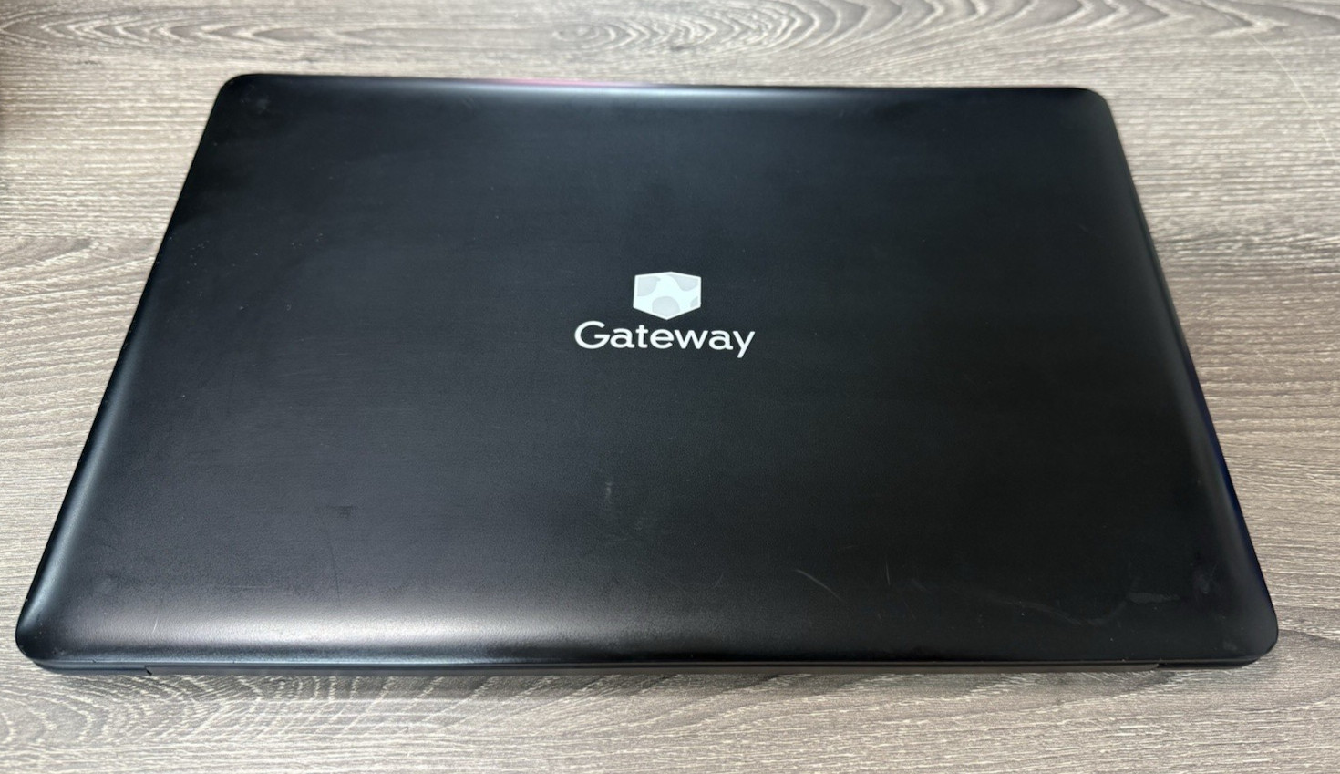Gateway GWTN141-5BK Laptop Intel Celeron N4020 1.1GHz 4GB RAM 320GB SSD