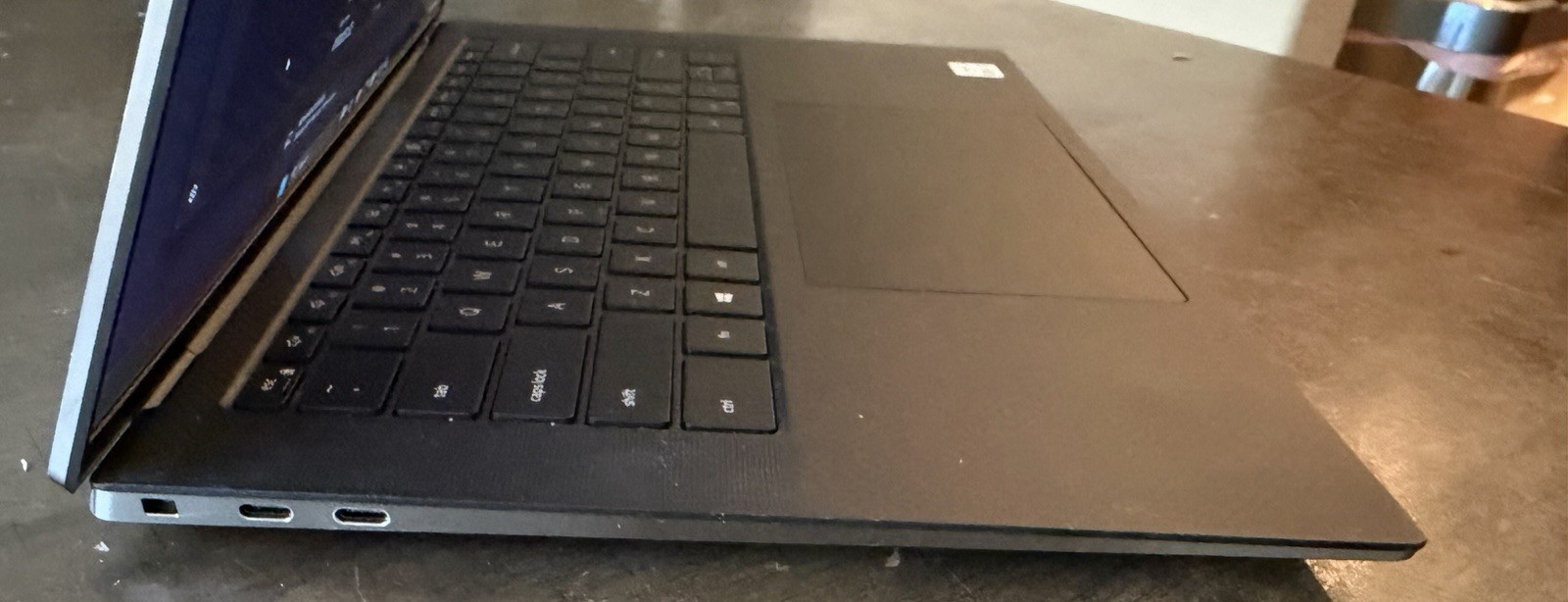 Dell Precision 5550 15.6” CORE I7-10850H 32GB RAM 256GB NVME QUADRO T1000
