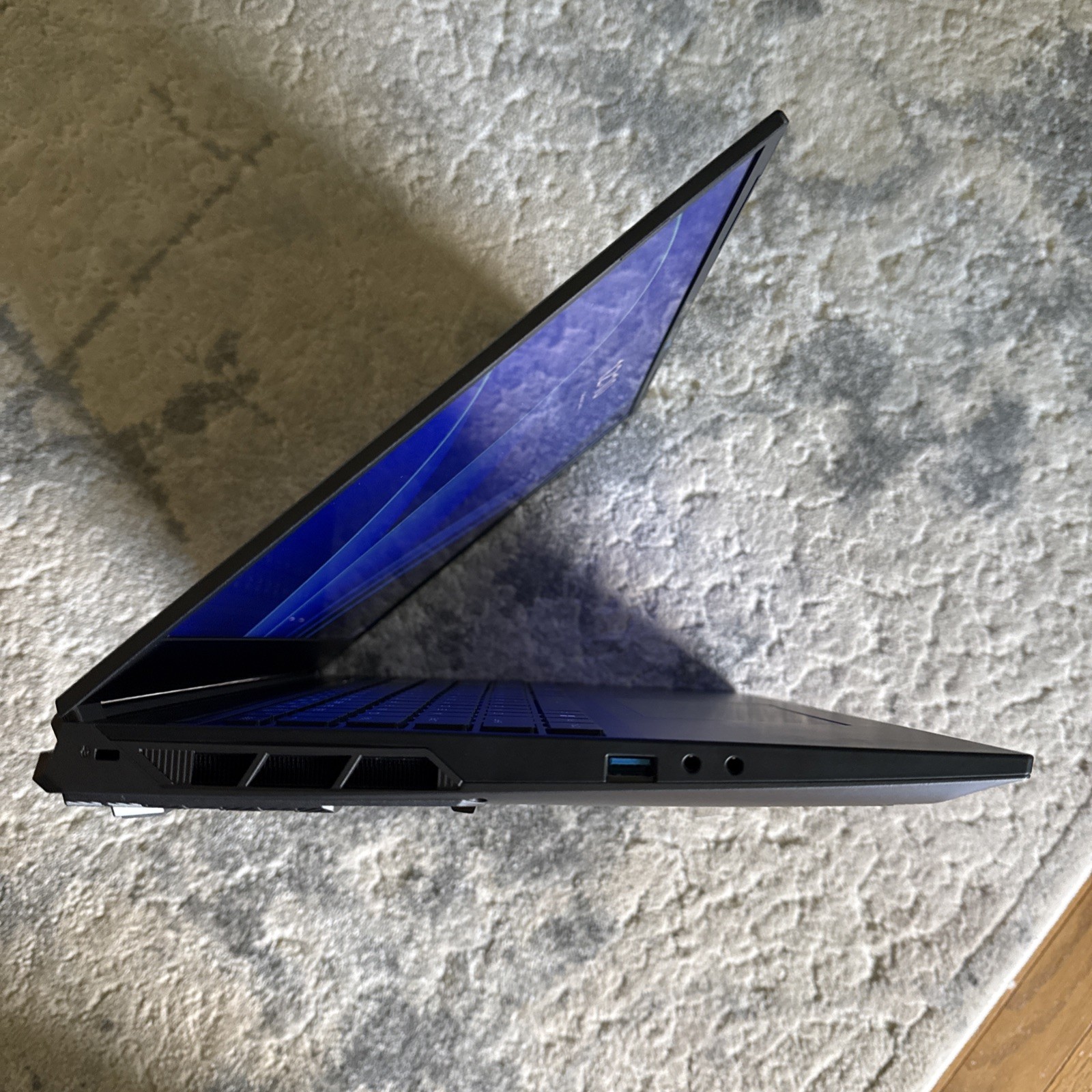 Gaming Laptop – i9 13900HX – 1TB SSD – RTX 4070 – 64GB RAM – Excellent Condition