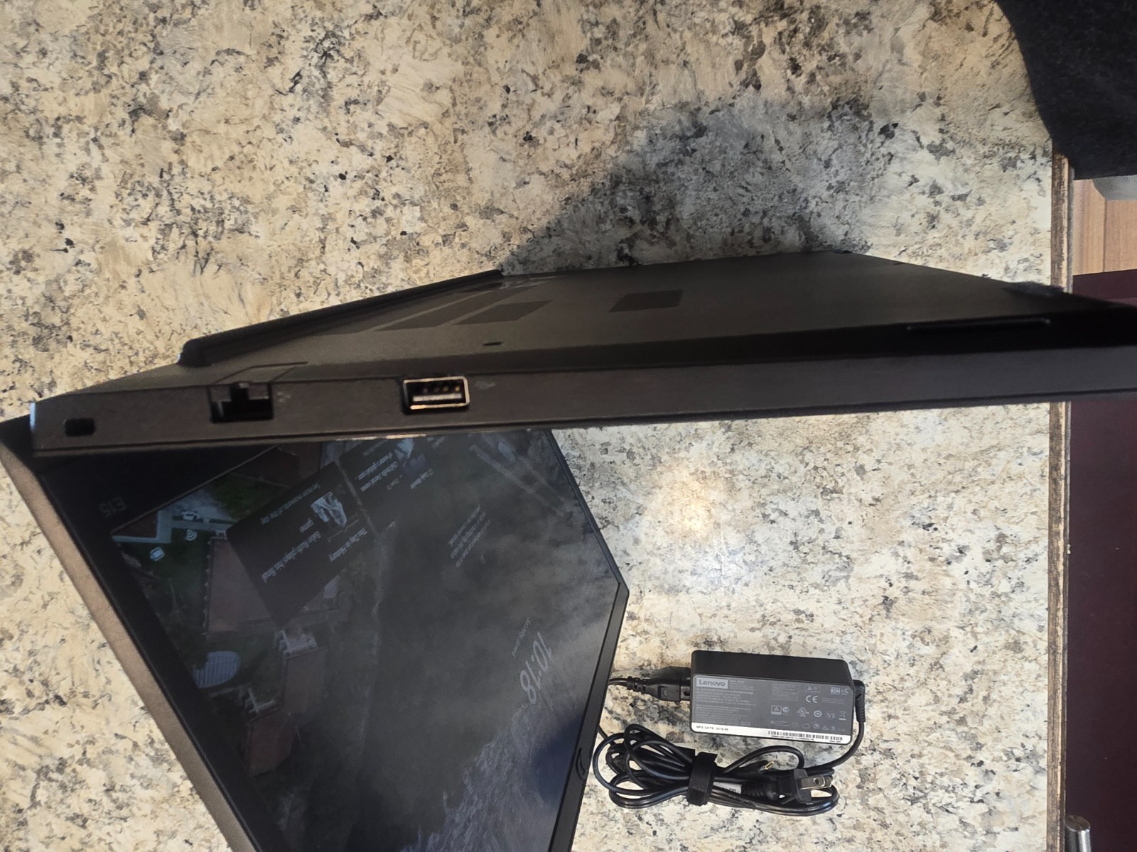Lenovo ThinkPad E15 15.6″FHD Intel i5-10210U 1.6Ghz 8GB 256GB SSD Windows 11 Pro