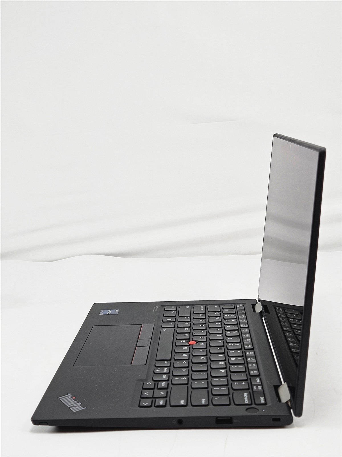 Lenovo ThinkPad X13 Yoga Gen 3 13.3 i5 1245U 1.6GHz 16GB RAM 256GB Intel Iris Xe