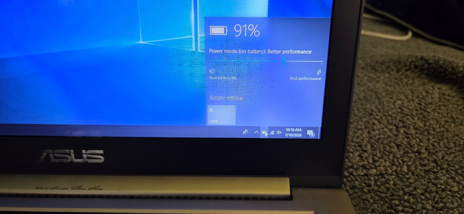 Asus Zenbook UX31E 13″ i5 4GB 128GB SSD BT Bad Keyboard Holds Charge well