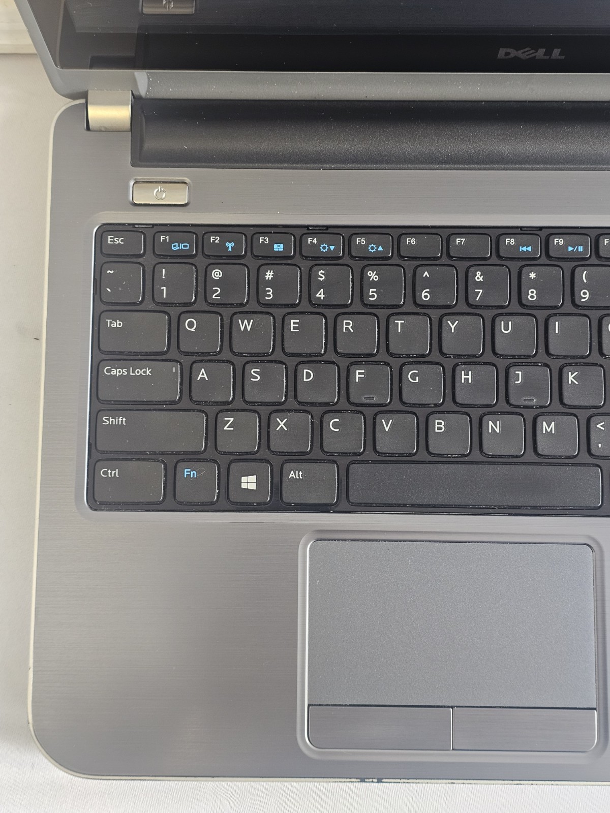 Dell Inspiron 5421 Laptop – Intel i5-3337u – 6GB RAM – NO BATT Parts/Repair READ