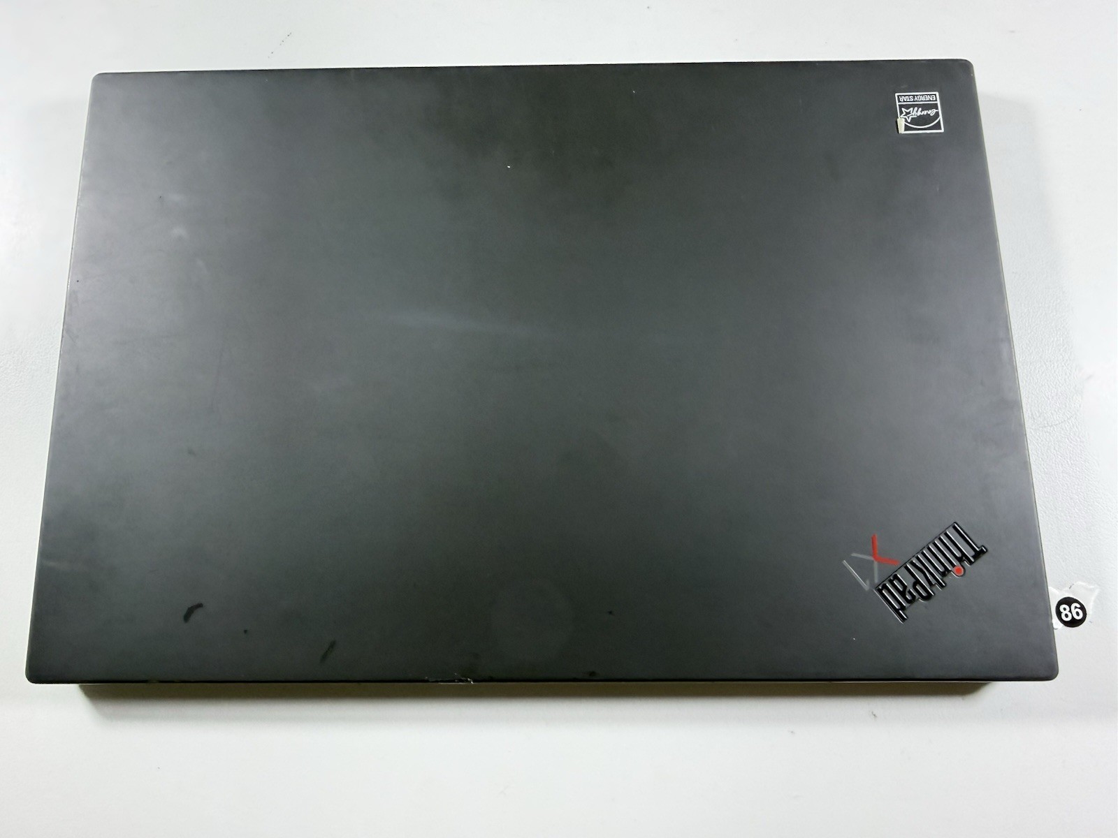 Lenovo ThinkPad X1 Carbon Gen 8 14″ i7-10610U 16GB RAM 512GB WIN 11 NO BATTERY