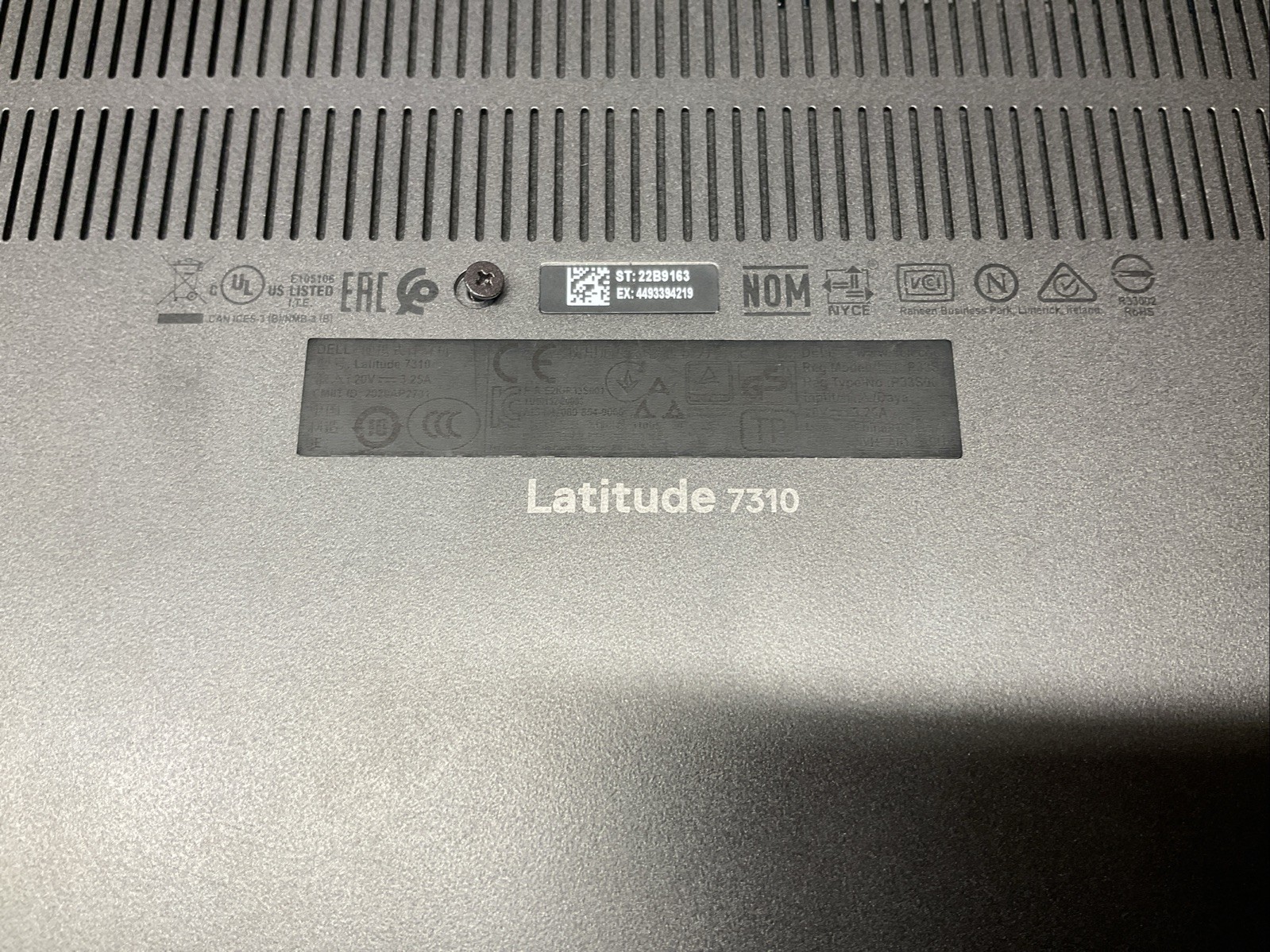 Dell Latitude 7310 / Unknown CPU / Laptop Notebook PC / M10