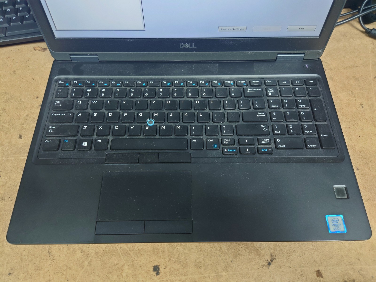 Dell Latitude 5590 15.6″ FHD i7-8650U 8GB RAM No OS/SSD