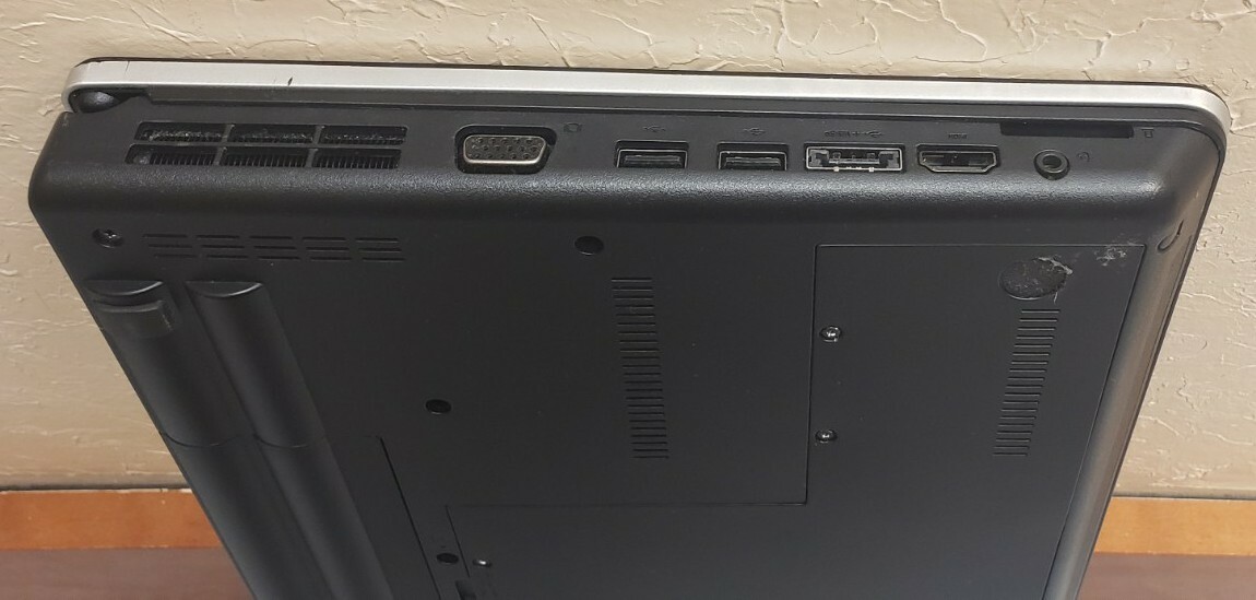 LENOVO THINKPAD EDGE E420 Intel Core i3-2350 2.30GHz 4GB RAM 320GB HDD WEBCAM