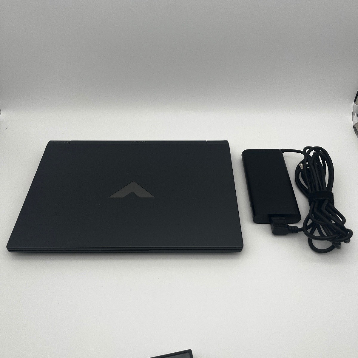 HP Victus 15.6″ FHD Gaming Laptop i5-12450H GTX 1650 16 GB RAM 512GB SSD Win11