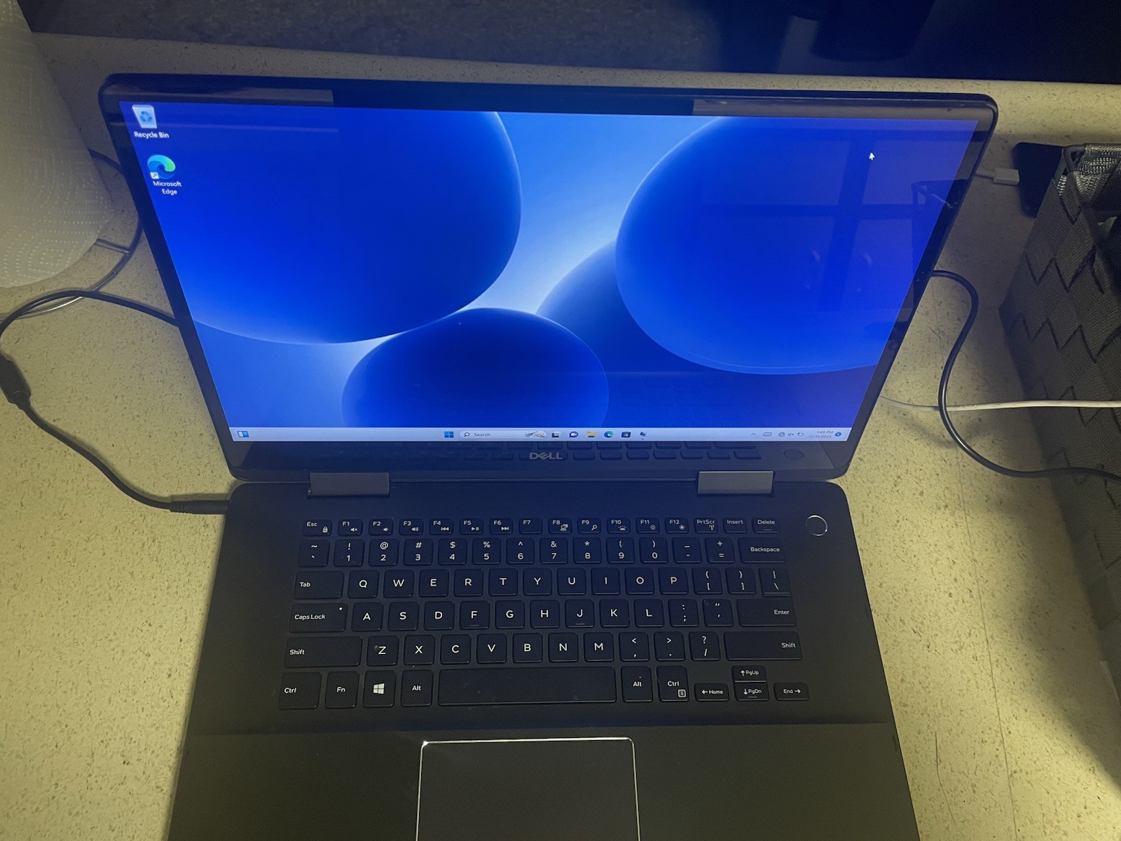 Dell Inspiron 7586 gaming laptop. Touchscreen 16GB RAM/512GB NVMe. NVIDIA MX150