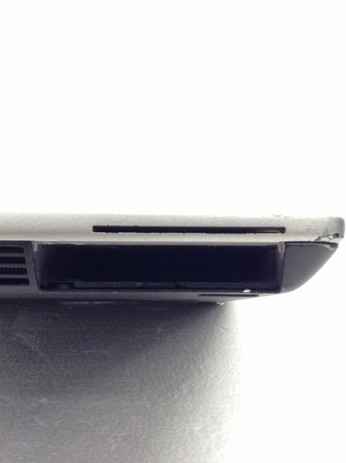 Dell Latitude E6520 Laptop i7-2720QM 2.2GHz 8GB 15.6″ NO HD, For Parts FREE SHIP