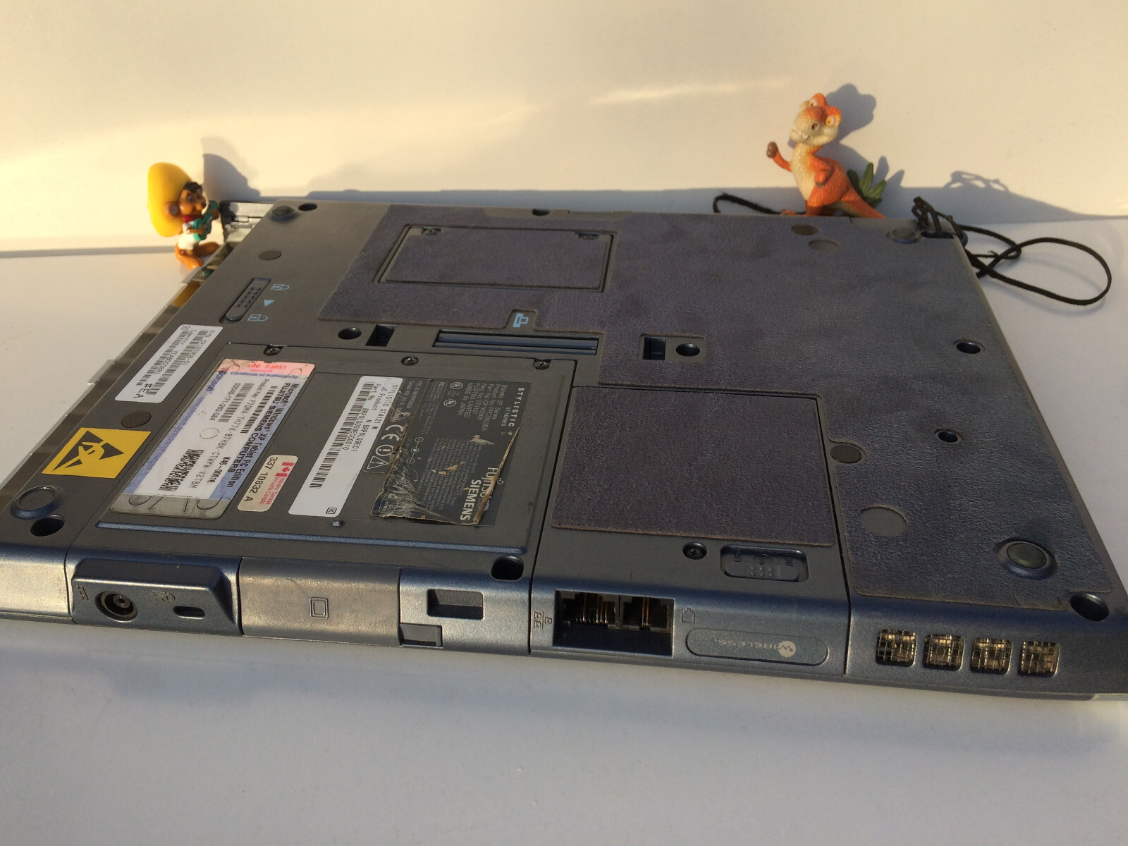 Fujitsu-Siemens Stylistic ST 4121 W Tablet PC Computer Laptop Netbook Pentium 3