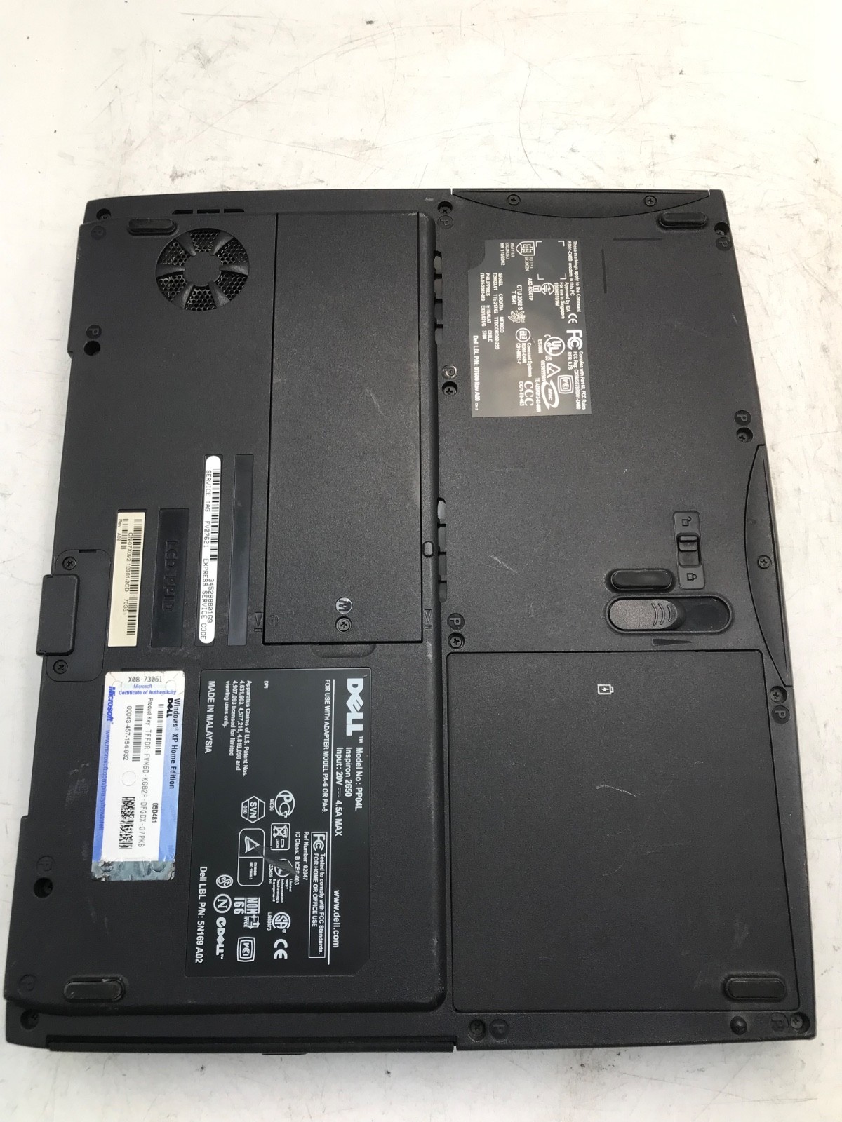 Dell Inspiron 2650 Intel Pentium 4M 14″ Laptop 256 MB RAM NO HDD -MZ