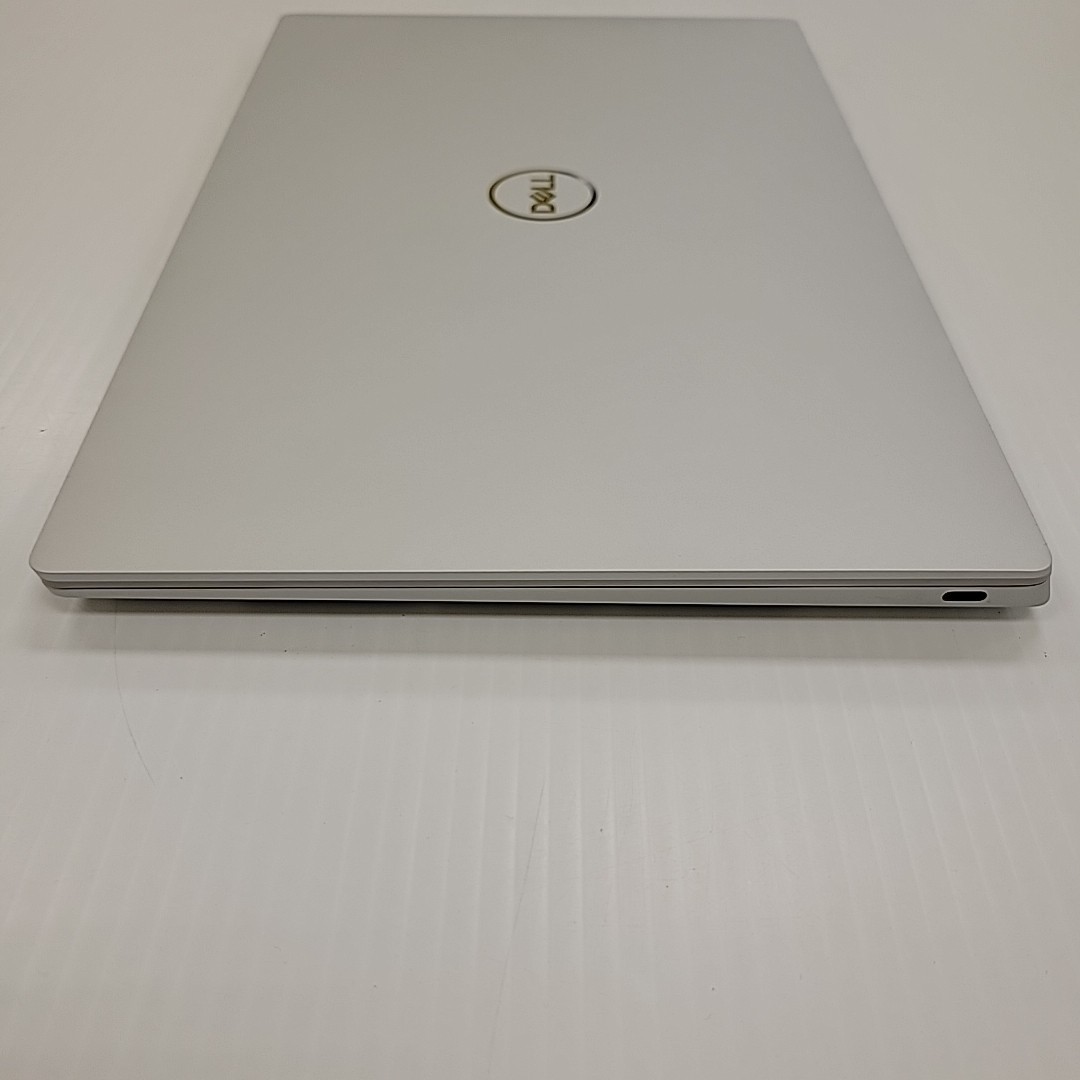 Dell XPS 13 9350 13.4″ Ultra 9 288V 3.3GHz 32GB Ram 1TB SSD Windows 11 Pro